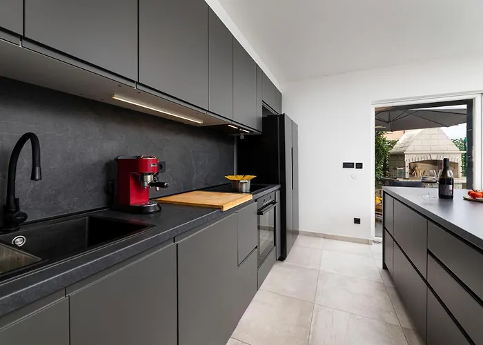 The Olive Tree アパート