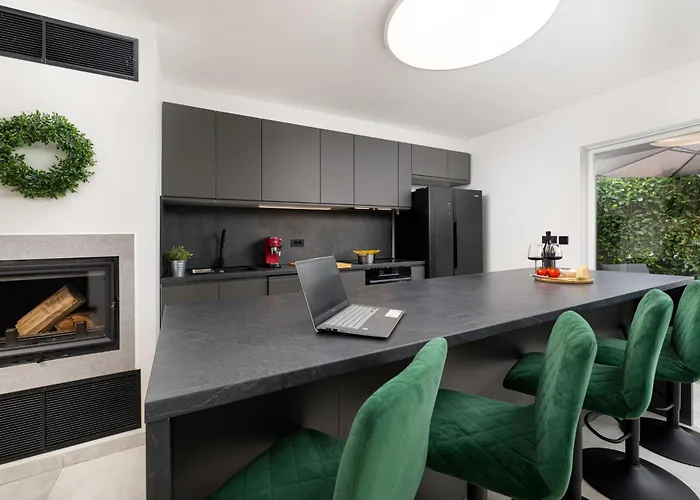 The Olive Tree * マリンスカ