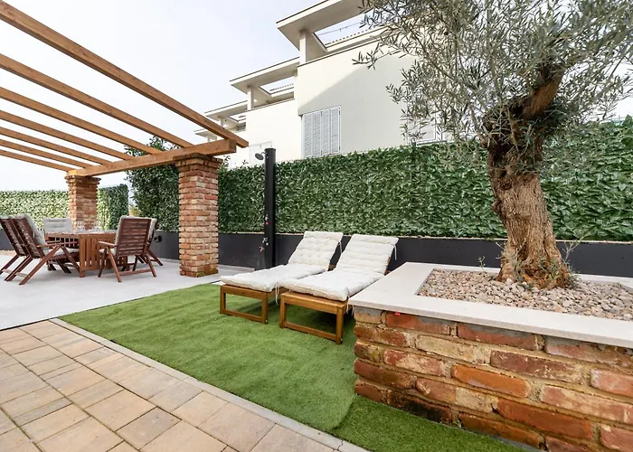 アパート The Olive Tree